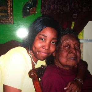 Meet your Posher, Ronee